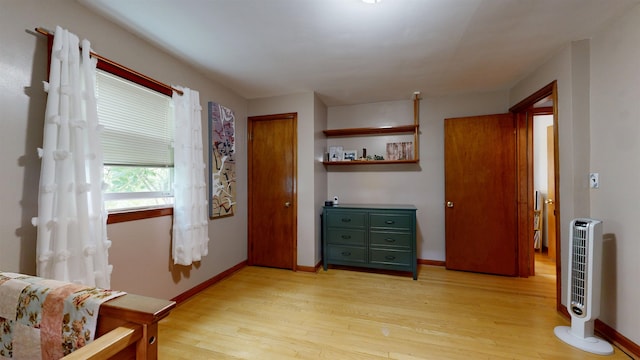 2069 N Ave, Burlington, VT 05408 - entrance foyer with light wood-type flooring