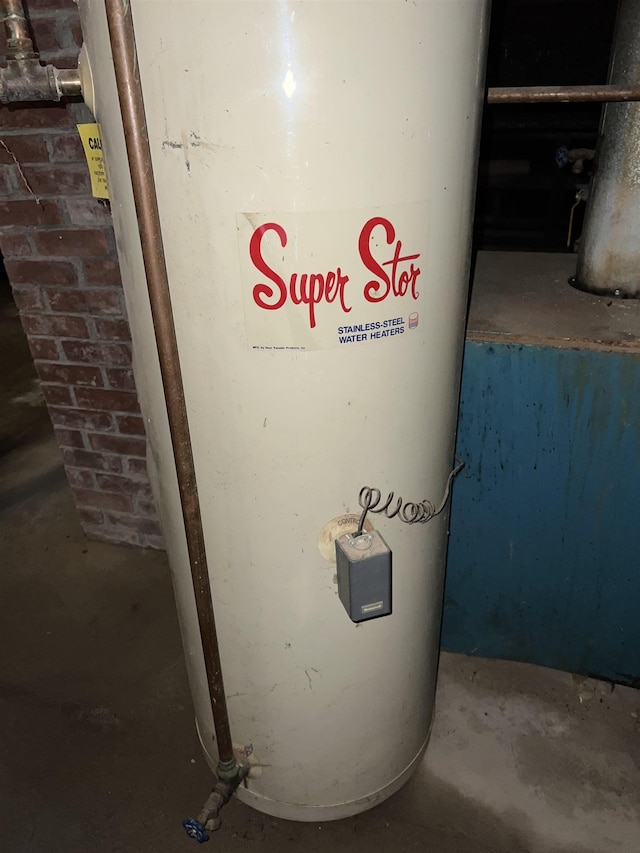 249 Ward Rd, Poultney, VT 05764 - utility room with water heater