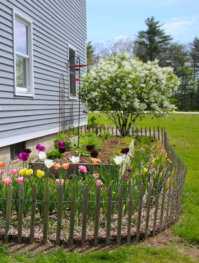153 Mudgett Hill Rd, Loudon, NH 03307 - view of yard