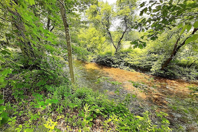 534 Elm St, Chester, VT 05143