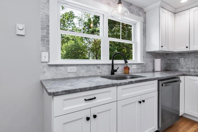 24 Jefferson St, Derry, NH 03038