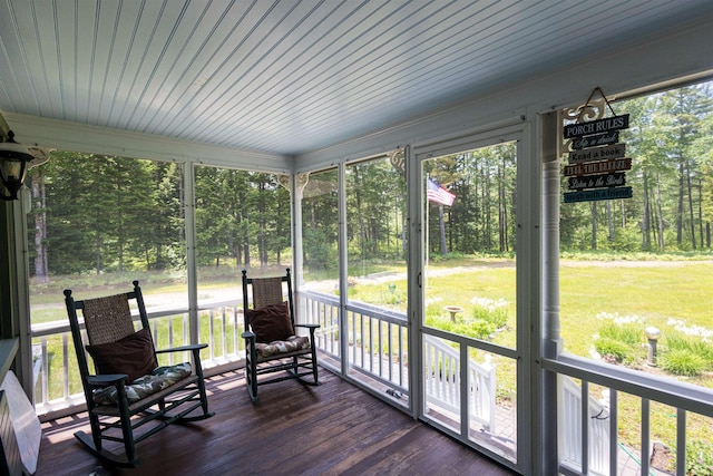 185 Huntress Bridge Rd, Effingham, NH 03882 - sunroom / solarium with plenty of natural light