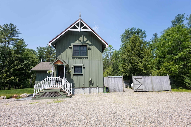 185 Huntress Bridge Rd, Effingham, NH 03882 - view of front of property featuring board and batten siding