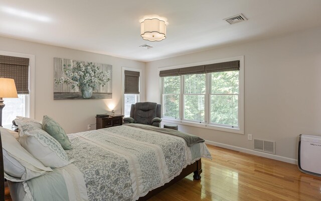 81 Summit Ridge Dr, Keene, NH 03431 - bedroom with wood finished floors and baseboards