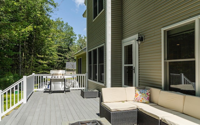 81 Summit Ridge Dr, Keene, NH 03431 - deck with an outdoor hangout area