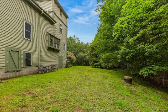 223 Atlantic Ave, North Hampton, NH 03862 - view of grassy yard