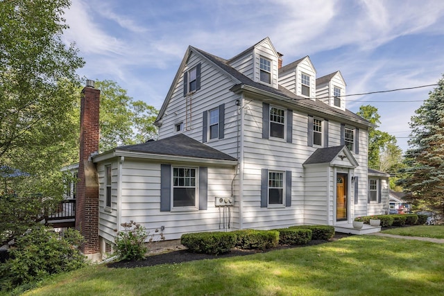 96 Madbury Rd, Durham, NH 03824 - view of front of home featuring a front lawn and roof with shingles