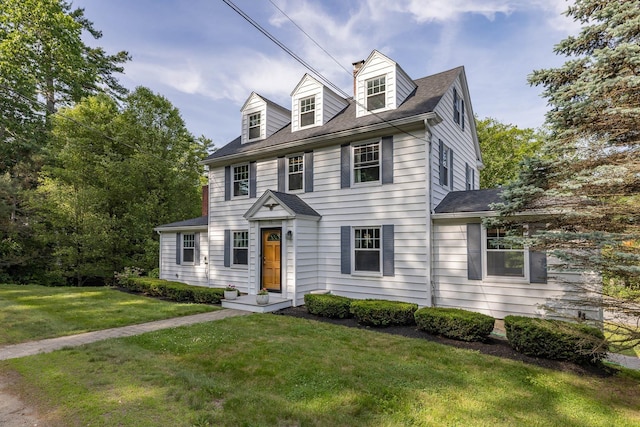 96 Madbury Rd, Durham, NH 03824 - view of front facade featuring a front lawn