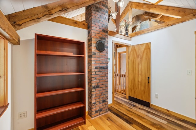 2208-2432 Backway Rd, Corinth, VT 05039 - entrance foyer featuring wood-type flooring and baseboards