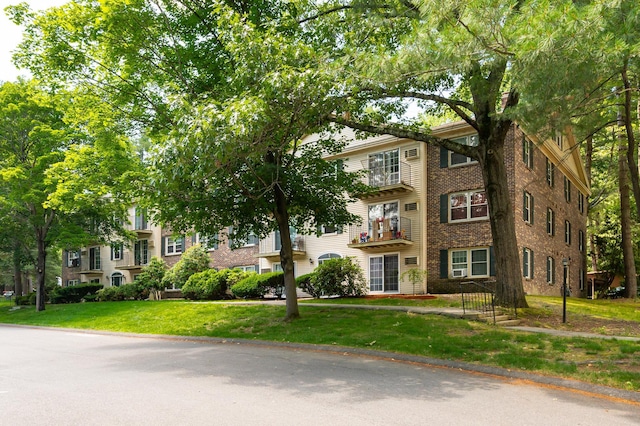 5 Autumn Leaf Dr Unit 24, Nashua, NH 03060 - view of building exterior