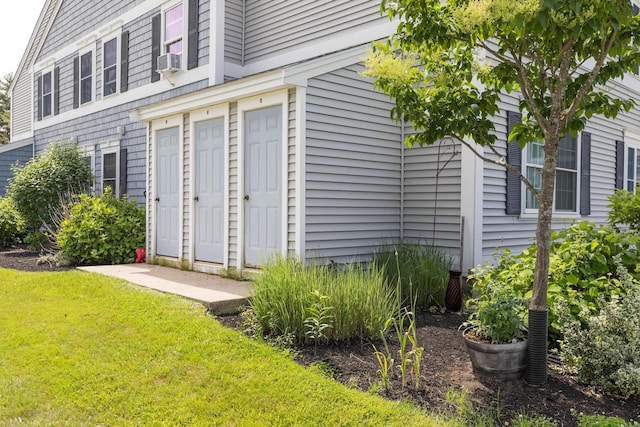 703 Springbrook Cir, Portsmouth, NH 03801 - property entrance with a yard