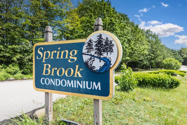 703 Springbrook Cir, Portsmouth, NH 03801 - view of community / neighborhood sign