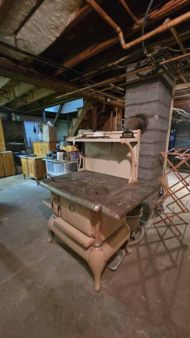 18 Cross St, Allenstown, NH 03275 - view of unfinished basement