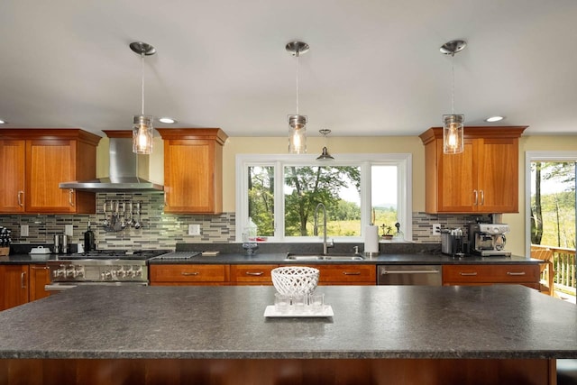 7 Dearborn Ln, Bedford, NH 03110 - kitchen featuring wall chimney range hood, appliances with stainless steel finishes, dark countertops, tasteful backsplash, and recessed lighting