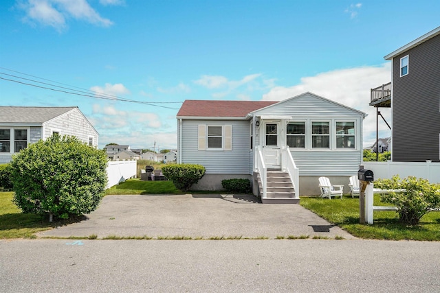 8 Red Coat Ln, Hampton, NH 03842 - view of front facade