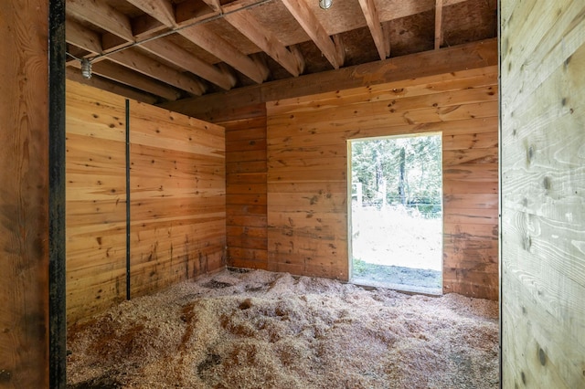 15 Baptist Hill Rd, Canterbury, NH 03224 - view of stable