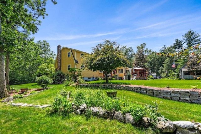 9 Jade Rd, Merrimack, NH 03054 - view of green lawn