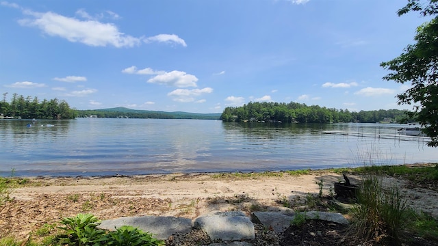 10 Crescent Dr, Barnstead, NH 03225 - water view