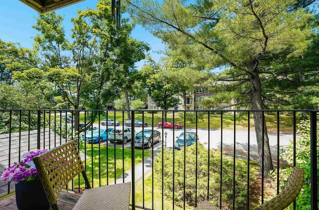 2 Autumn Leaf Dr Unit 20, Nashua, NH 03060 - view of gate