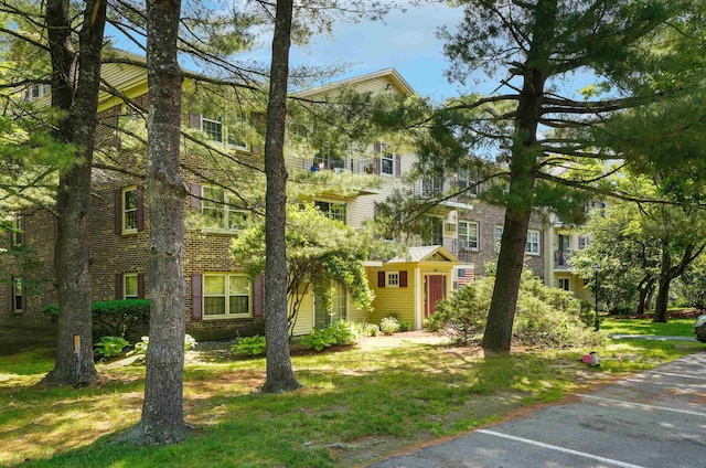 2 Autumn Leaf Dr Unit 20, Nashua, NH 03060 - view of front of property