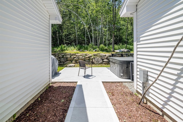 65 Glidden Rd, Croydon, NH 03773 - view of yard with a patio