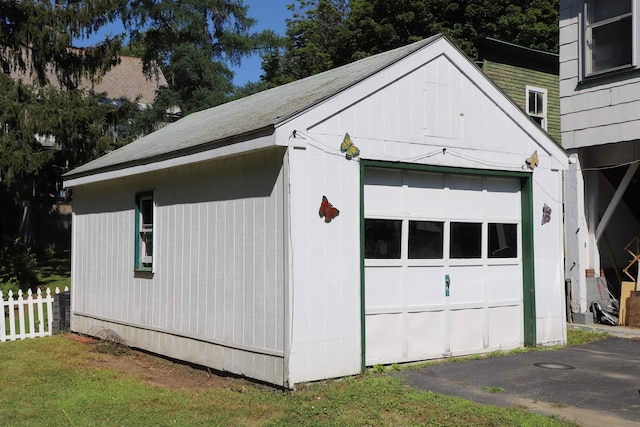 79 Wall St, Springfield, VT 05156 - view of detached garage