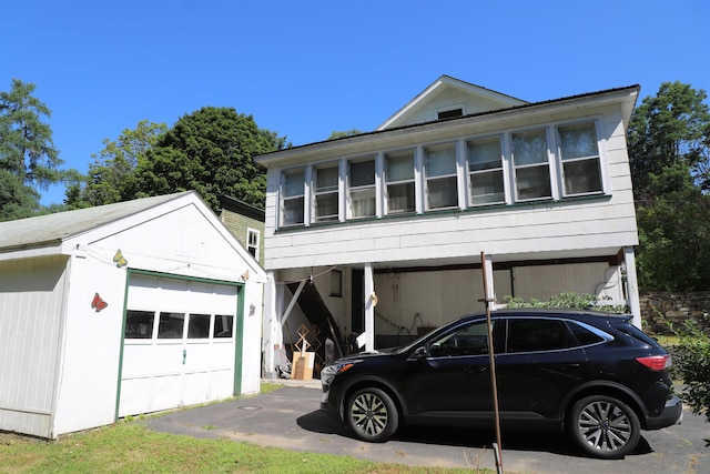 79 Wall St, Springfield, VT 05156 - view of front of house with an outdoor structure
