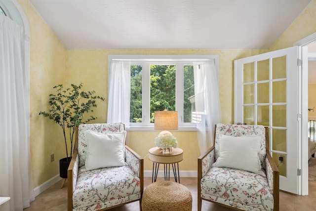 5 Cowin Rd, Merrimack, NH 03054 - sitting room with plenty of natural light and vaulted ceiling