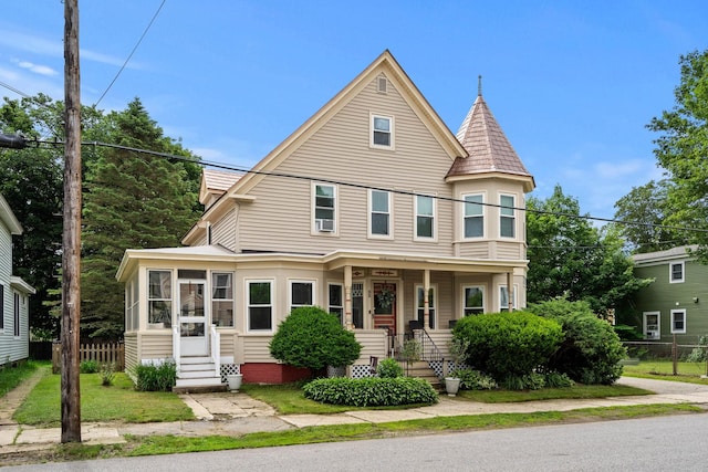 52 Chestnut St, Rochester, NH 03867