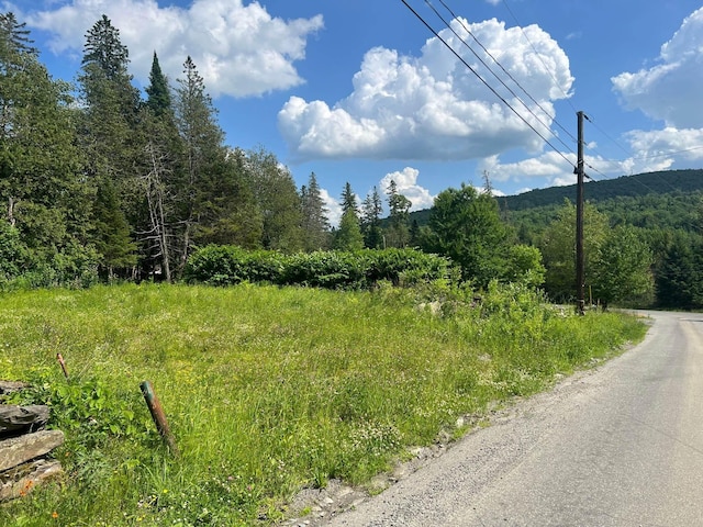 8 Judd Rd, Pittsburg, NH 03592