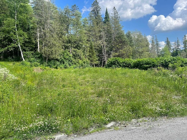 8 Judd Rd, Pittsburg, NH 03592