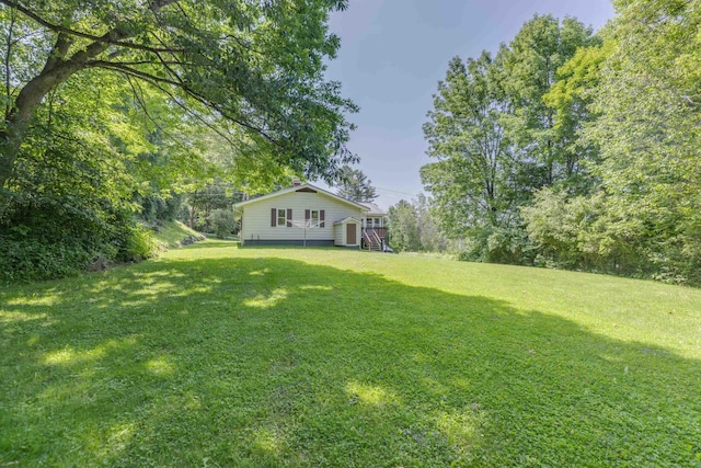 141 Manns Hill Rd, Littleton, NH 03561 - view of grassy yard