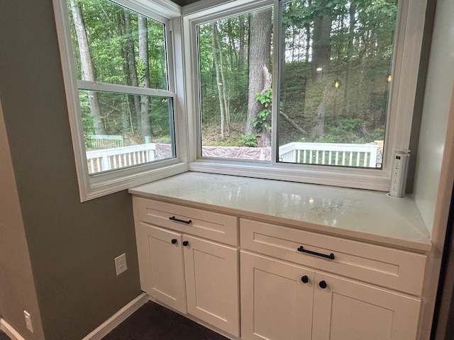 32 Muddy Pond Rd, Kensington, NH 03833 - detailed view of baseboards