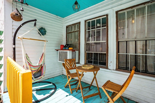 552 S Main St, Manchester, NH 03102