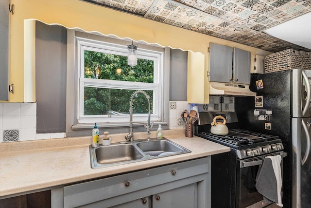 552 S Main St, Manchester, NH 03102