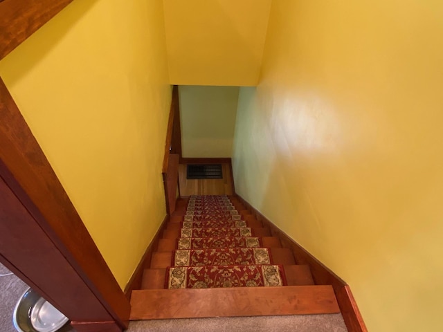 34 Dewey St, Springfield, VT 05156 - stairway with carpet