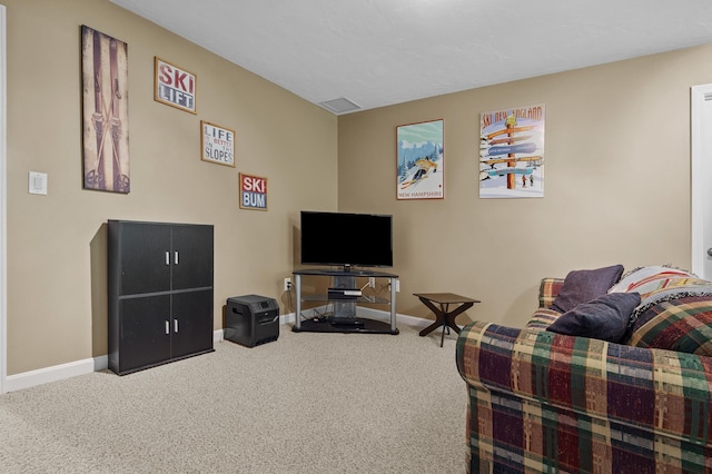 53 Ammonoosuc Dr, Bartlett, NH 03812 - living room featuring baseboards and carpet