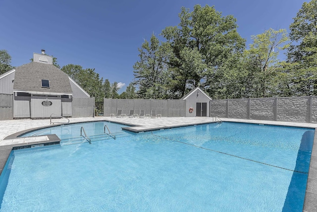 65 Styles Branch Rd Unit 819B, Stratton, VT 05155 - community pool featuring an outbuilding