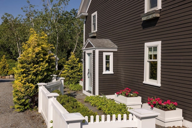 45 Atlantic Ave, North Hampton, NH 03862 - view of side of home