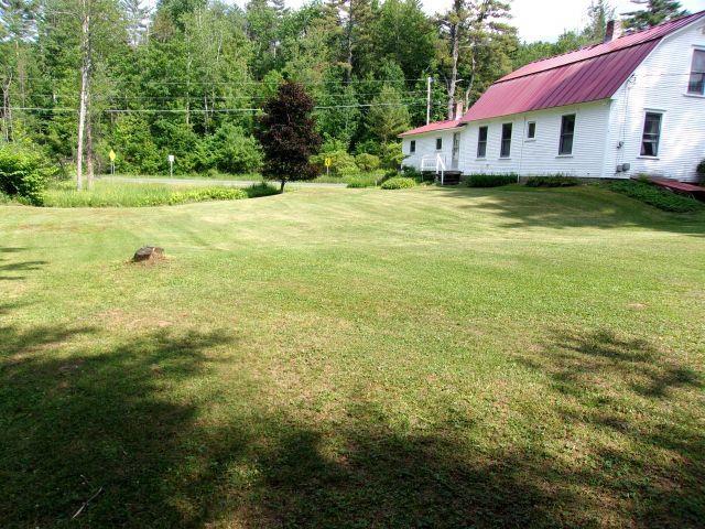 70 Wild Ammonoosuc Rd, Haverhill, NH 03785 - view of grassy yard