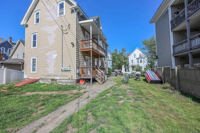 16 Hevey St, Manchester, NH 03102