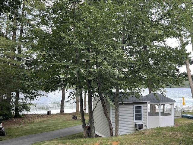 207 Long Pond Rd, Danville, NH 03819 - view of outbuilding with a water view