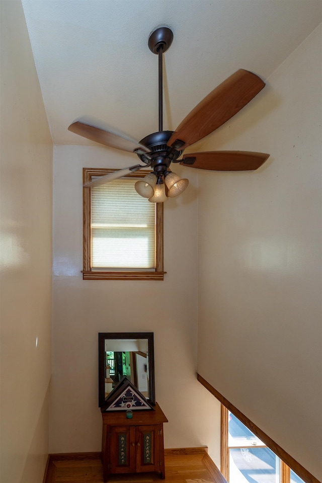 4B Pine Isle Dr Unit B, Derry, NH 03038 - detailed view of ceiling fan
