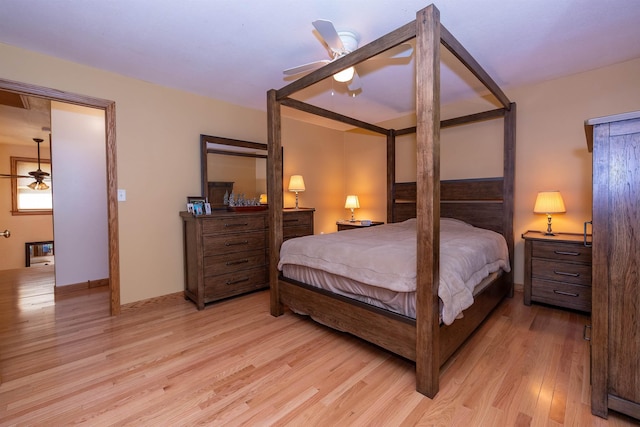 4B Pine Isle Dr Unit B, Derry, NH 03038 - bedroom with light wood-style flooring and a ceiling fan