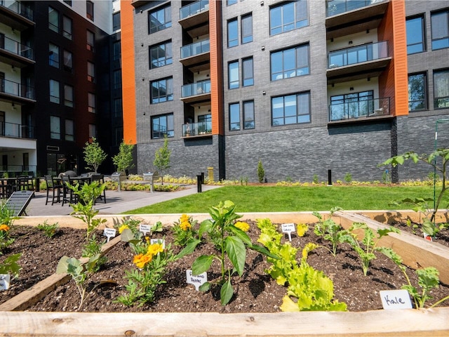 125 Cambrian Way Unit 610, Burlington, VT 05401 - view of apartment building / complex