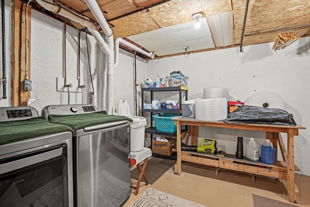 79 Dunvegan Woods Dr Unit 79, Hampton, NH 03842 - unfinished below grade area featuring independent washer and dryer