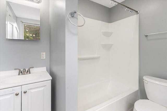 28 Butler St, Hillsborough, NH 03244