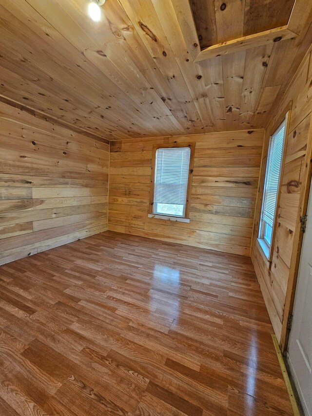 28 Butler St, Hillsborough, NH 03244