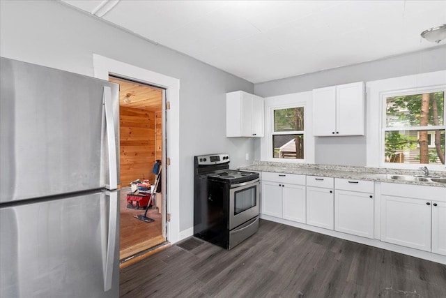 28 Butler St, Hillsborough, NH 03244