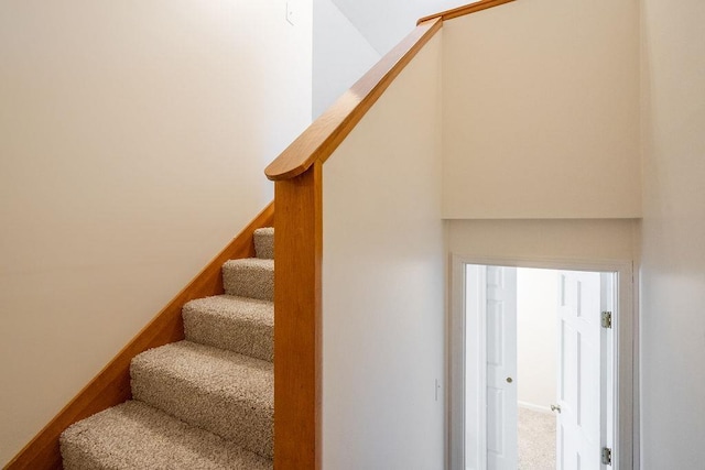 129 Fisherville Rd Unit 26, Concord, NH 03303 - view of stairway